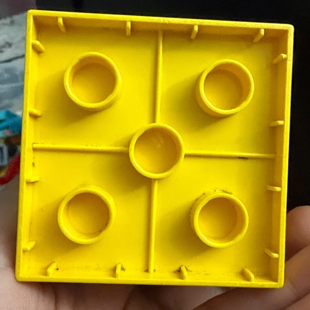 Yellow Bunny Building Block Panel - duplo missing piece
